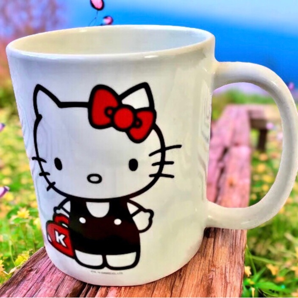 Hello Kitty Ceramic Coffee Mug x LINE 2014 Con Exclusive